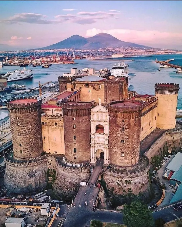 Dimora Danicla Apartment Naples Italy