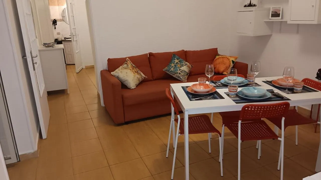 Dimora Danicla Apartment Naples