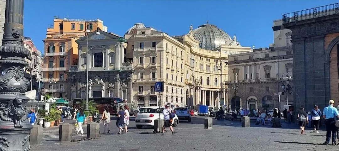 Dimora Danicla Apartment Naples Italy